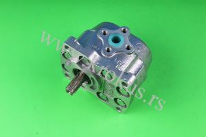 PUMPA HIDRAULICNA T-25 4ZL. Desna